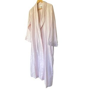 MISS ELAINE Vintage Long Soft Pink Robe Size L